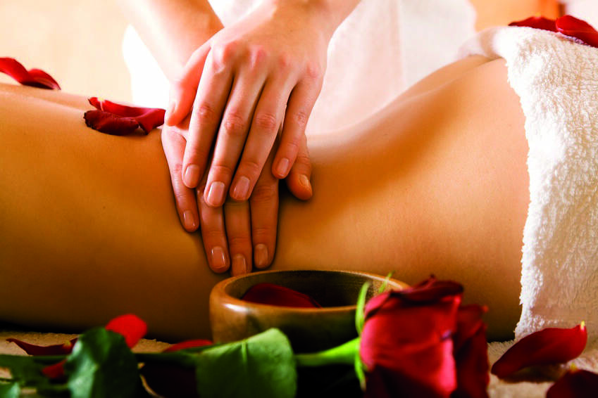 Lomi Lomi Nui-Massage